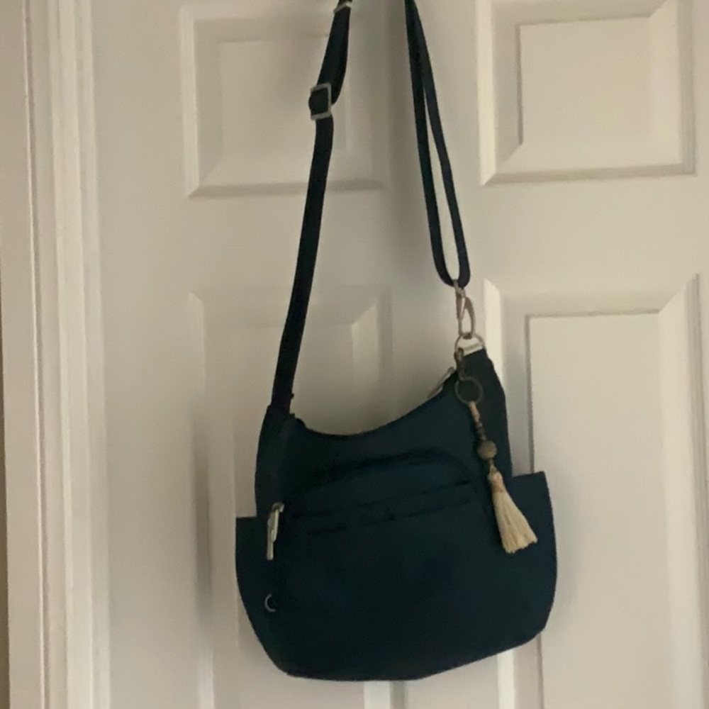 Travel Purse, navy, roomy with protection from hackers RFID protection